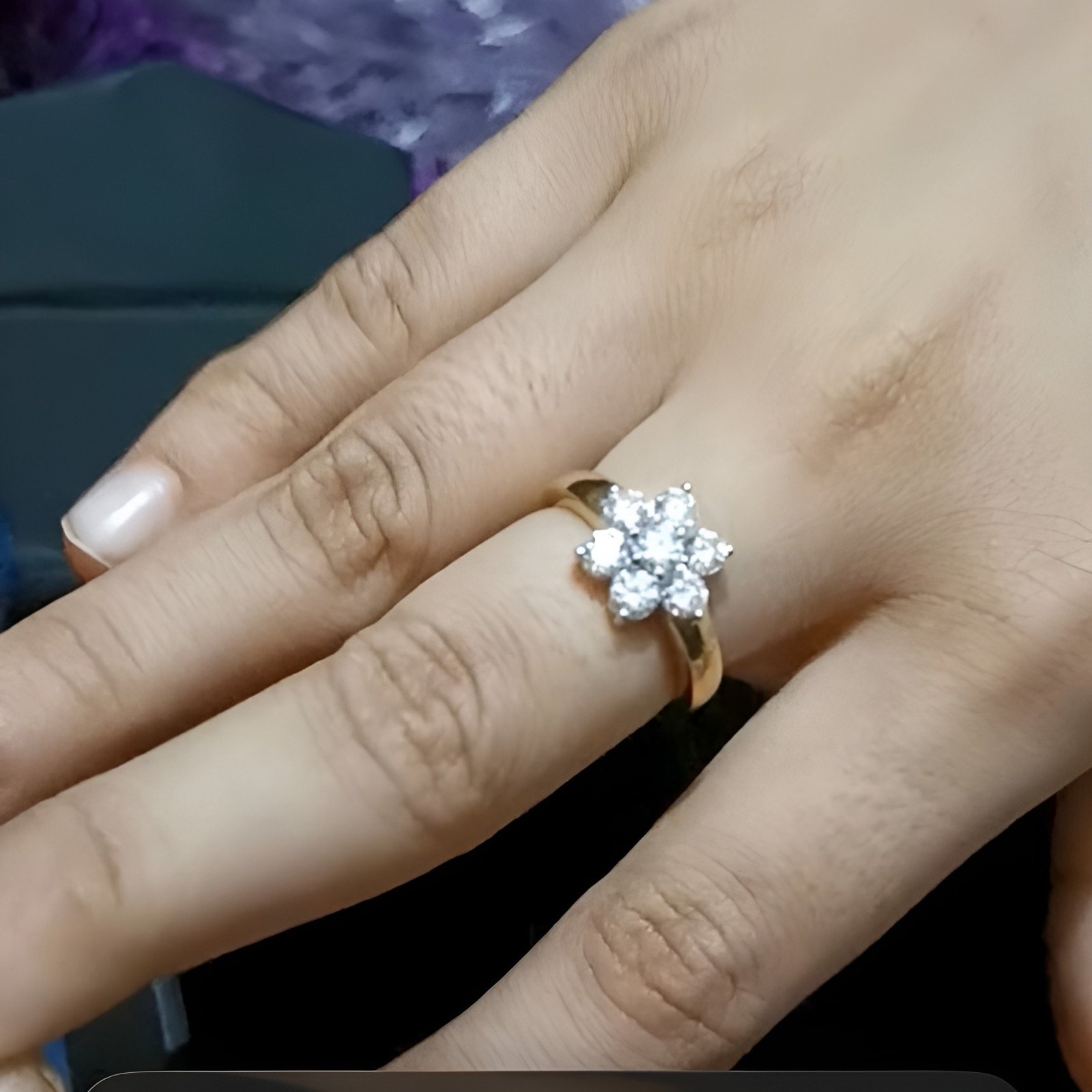 0.70 Ct Lab Grown Diamond Floral Cluster Ring β Elegant Everyday Luxury | IGI Certified - Image 2