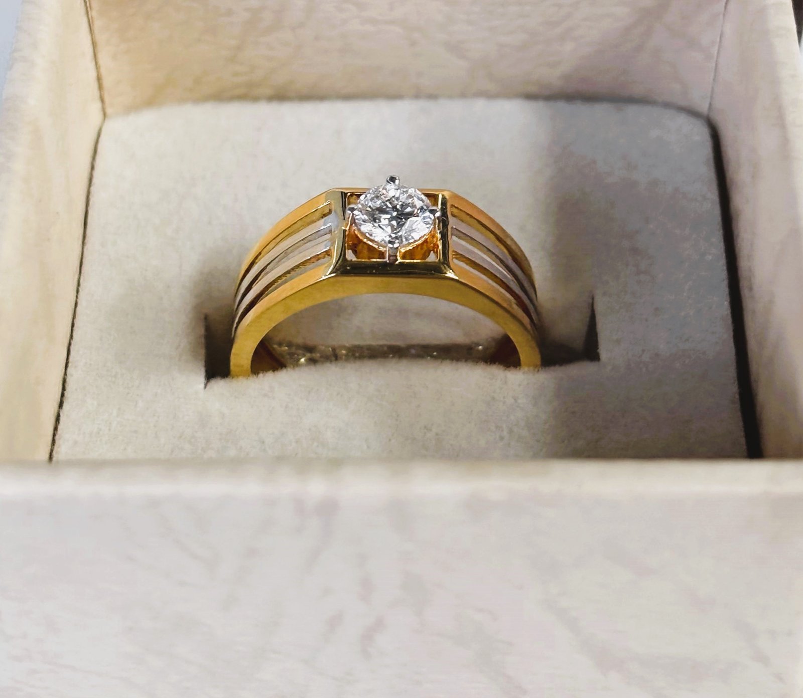 0.50 Carat Solitaire Round Diamond Men's Ring β Classic Square Bezel Setting | IGI Certified - Image 2